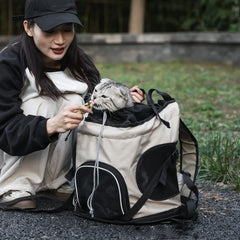 Portable Pet Travel Backpack – Large Capacity Breathable Carrier for Cats & Small Dogs